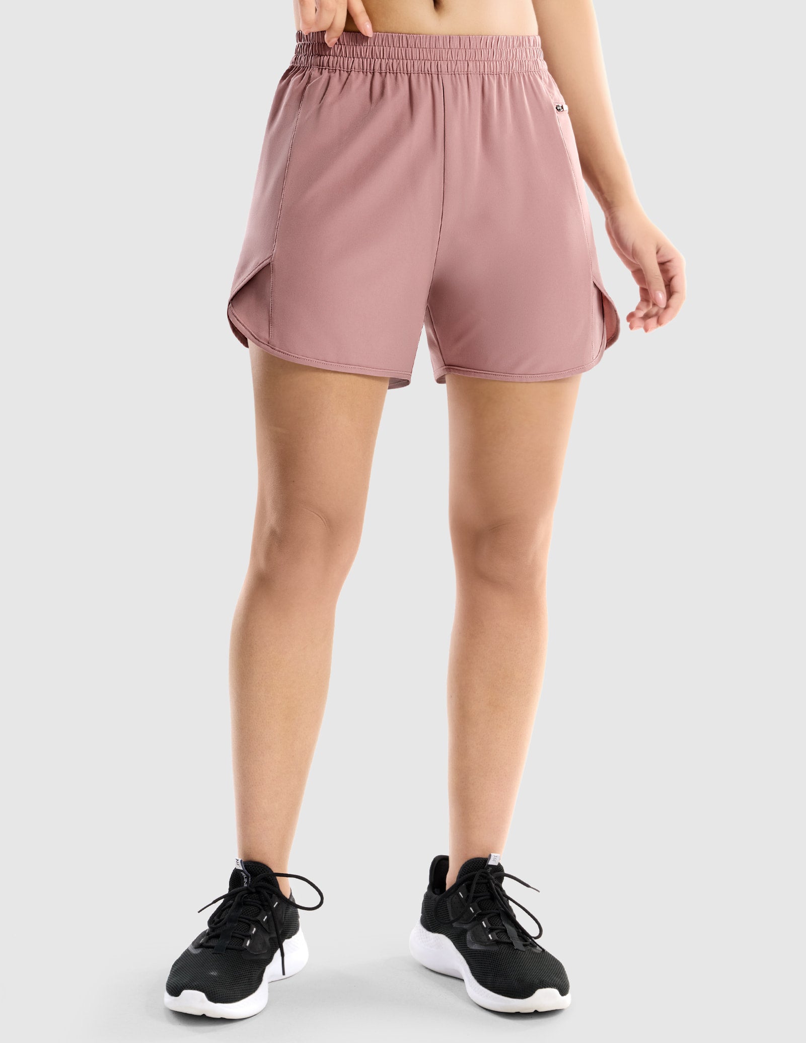mier-sprintdry-4-women-s-running-shorts-with-secure-phone-zipper-pocket-repetek- image 6