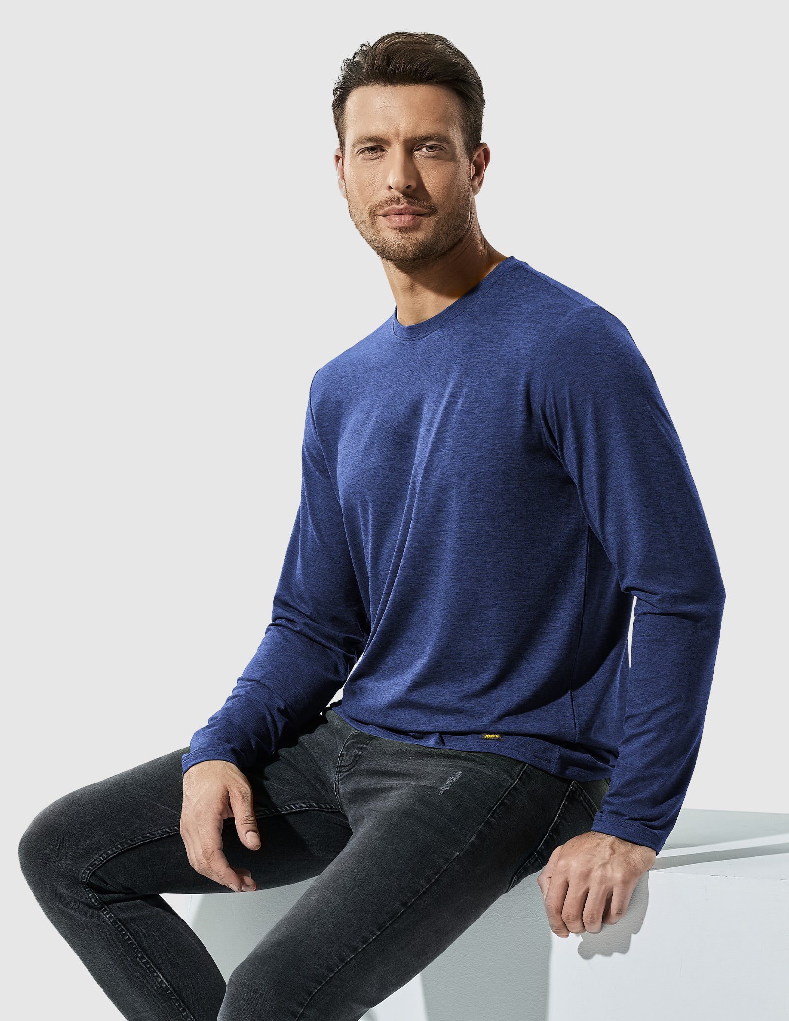 mier-x-sofort-men-s-buttery-soft-long-sleeve-athletic-crew-neck-tee image 2