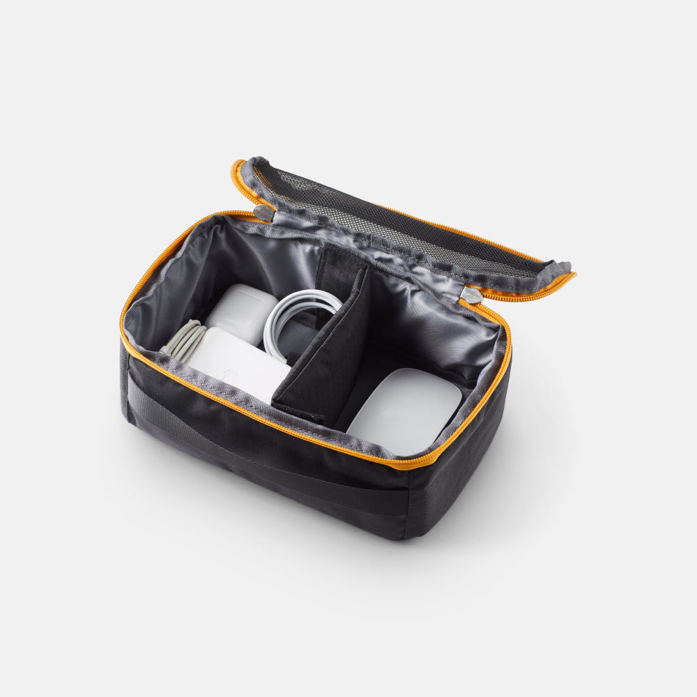 built-all-in-backpack-22-pocket-convertible-workstation-backpack-with-drop-down- image 8