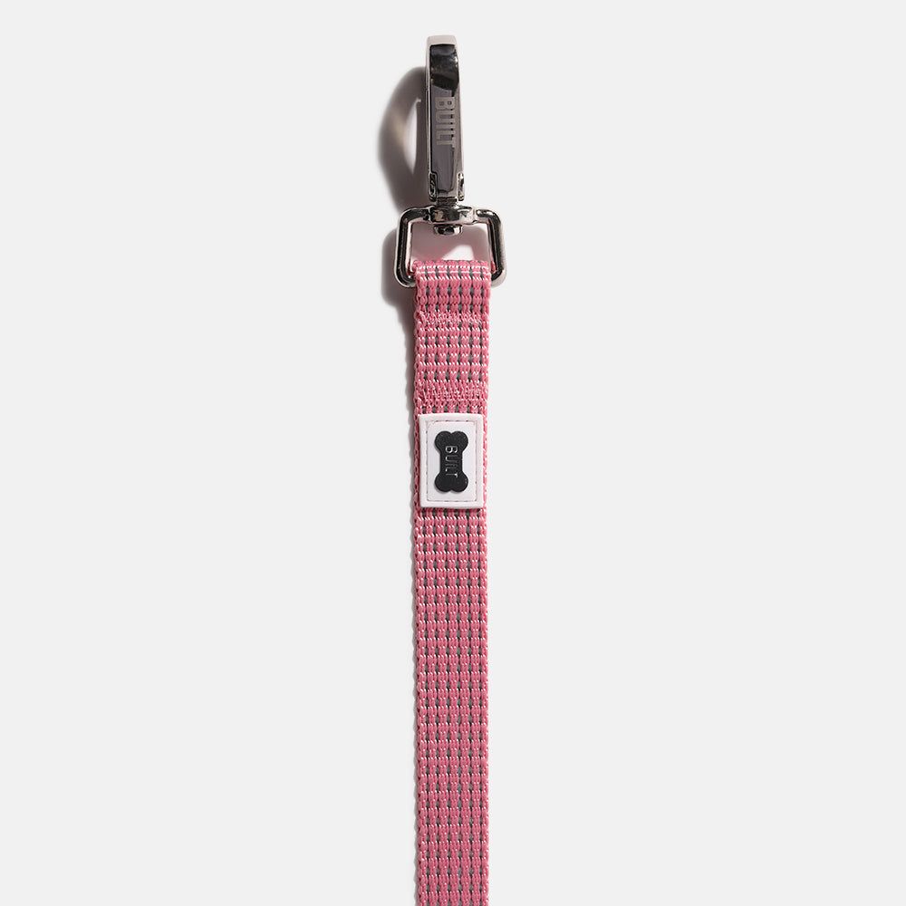 built-nightsafe-dog-leash-reflective-dual-handle-leash-with-neoprene-padded-grip image 7