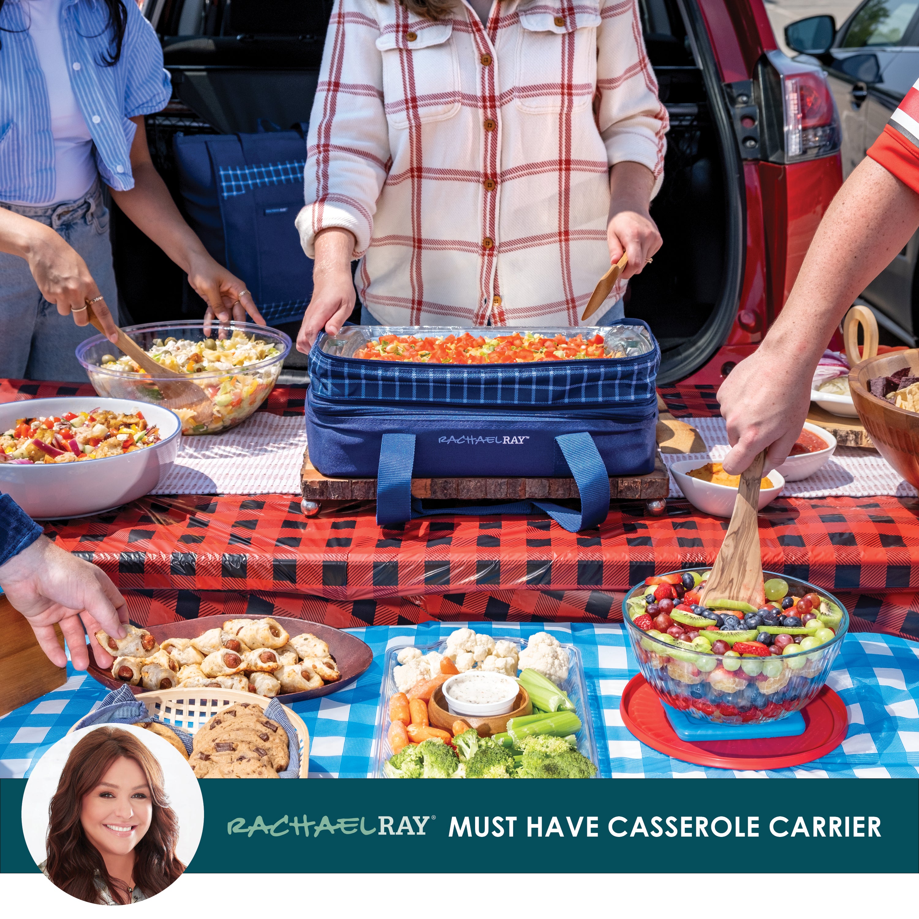 rachael-ray-by-fit-fresh-expandable-lasagna-lugger-navy-gingham-insulated-casser image 6