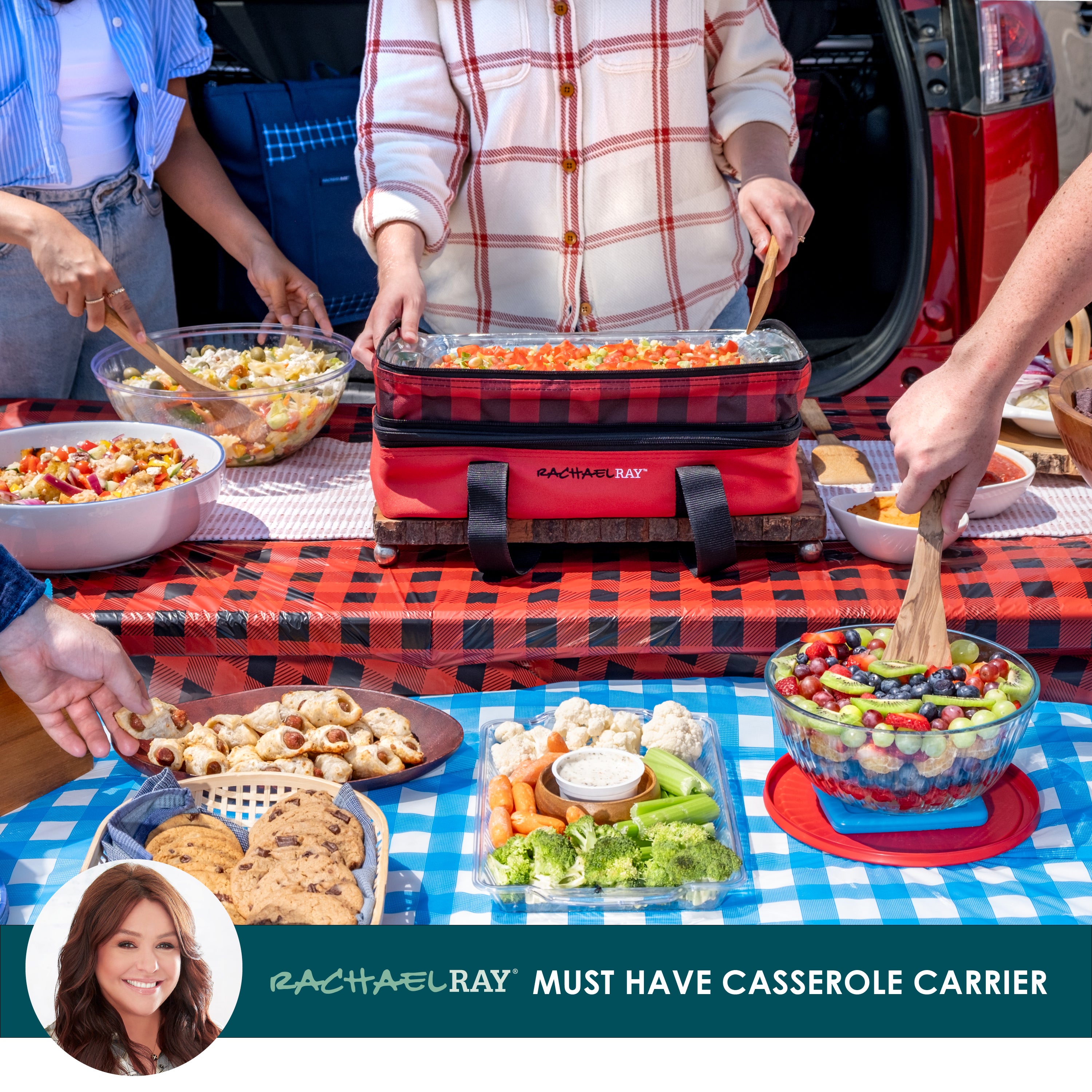 rachael-ray-expandable-lasagna-lugger-red-buffalo-check-insulated-expandable-cas image 6