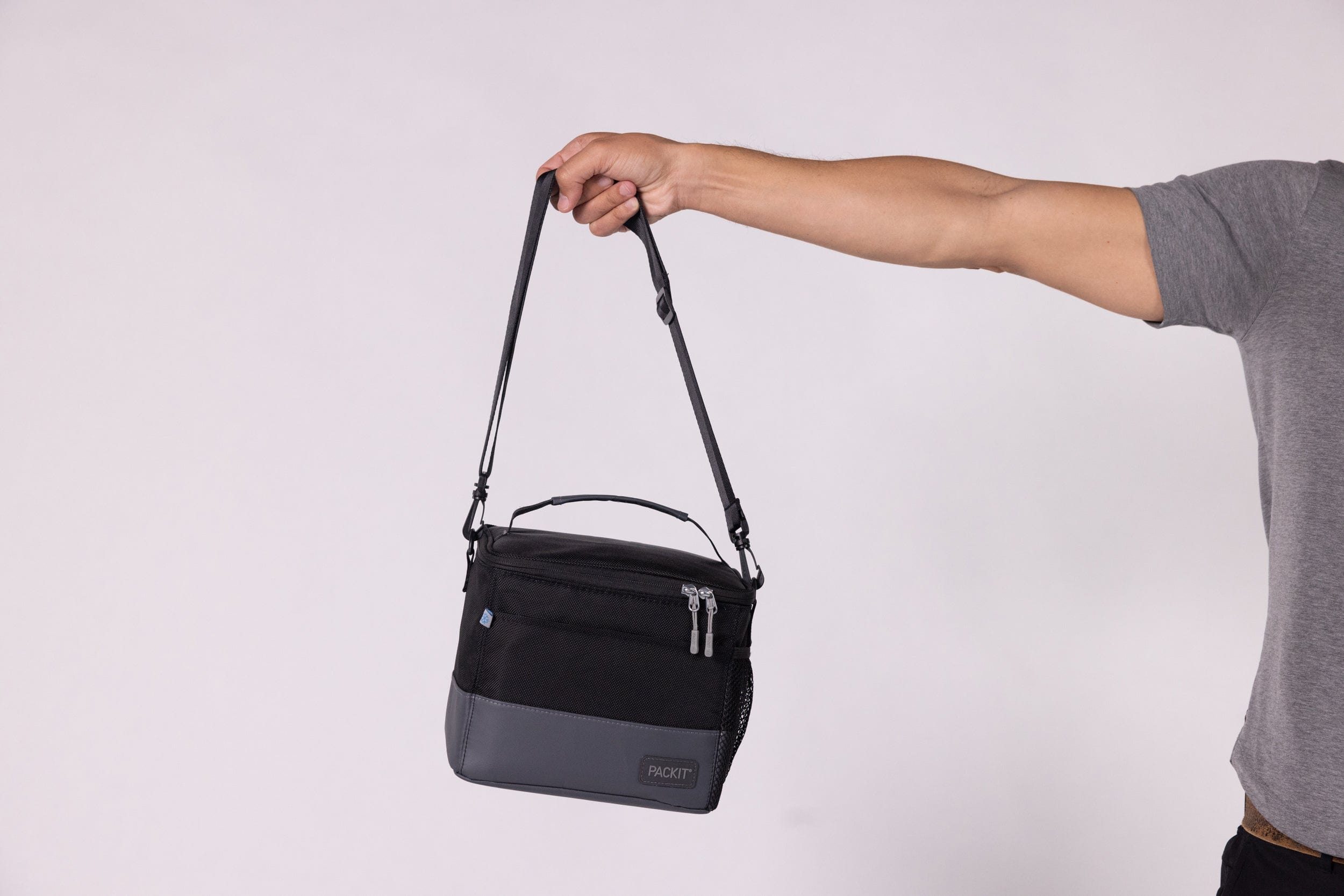 packit-freezable-lunch-pail-ecofreeze-triple-layer-freezable-insulated-lunch-bag image 5