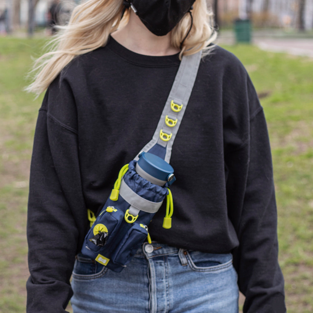 built-dog-excursion-bottle-sling-navy-and-lime-3-zipper-compartment-dog-walking- image 6