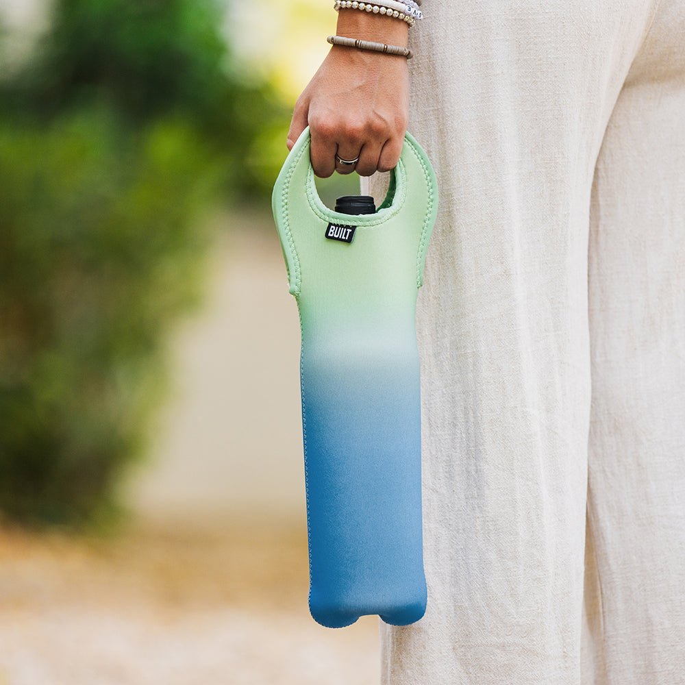 built-one-bottle-wine-tote-insulated-neoprene-carrier-with-soft-grip-handles image 2